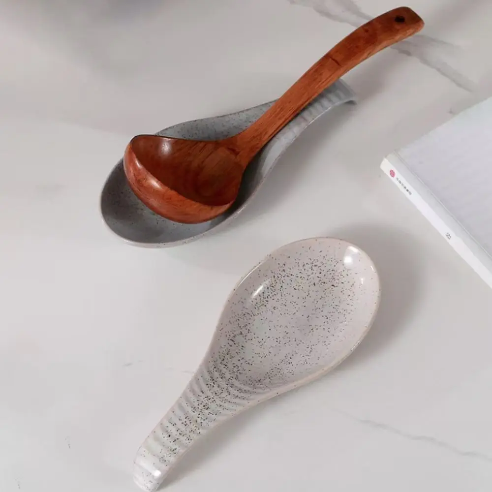 

Minimalist Vintage Porcelain Spoon Rest Anti-skid Texture Heat Resistant Ladle Holder European Style Utensils Holder Restaurant