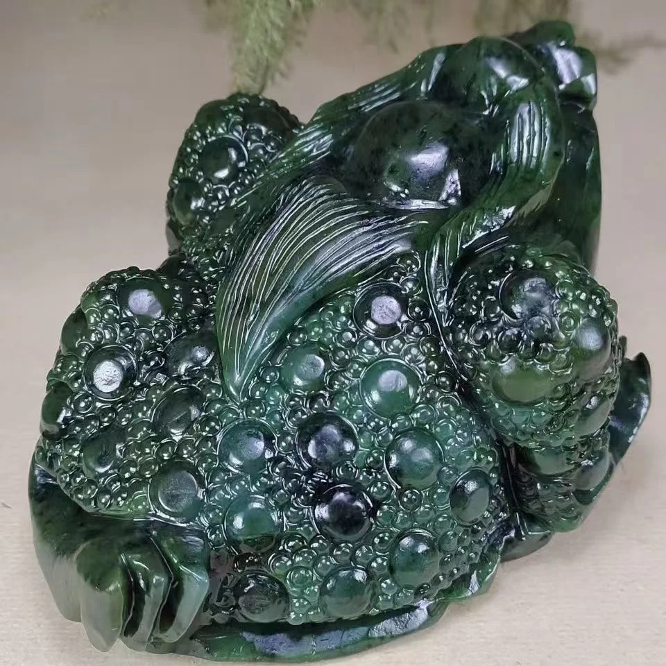 Rare He Tianjade---Gree jade Golden Toad Statue / Sculpture,Free shipping