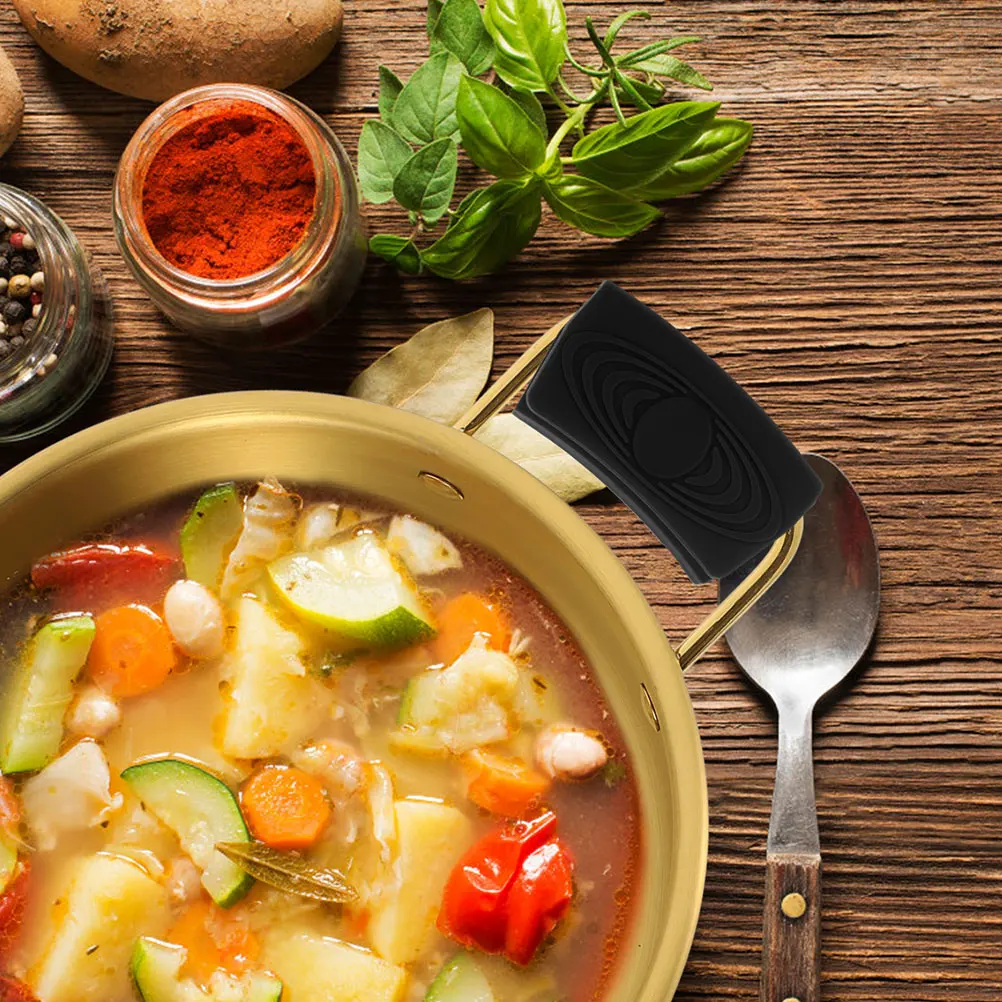 

4Pcs Heat-Resistant Silicone Pot Handle Sleeve Anti-Scalding Pot Grip Covers for Wok Pan Skillet Protection Kitchen Tool