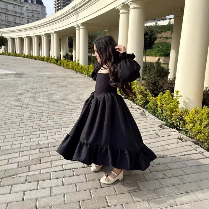 2026 Russian Spring/Summer Girls' Cotton and Hemp Skirt Palace Style Princess Elastic Sleeve Dress