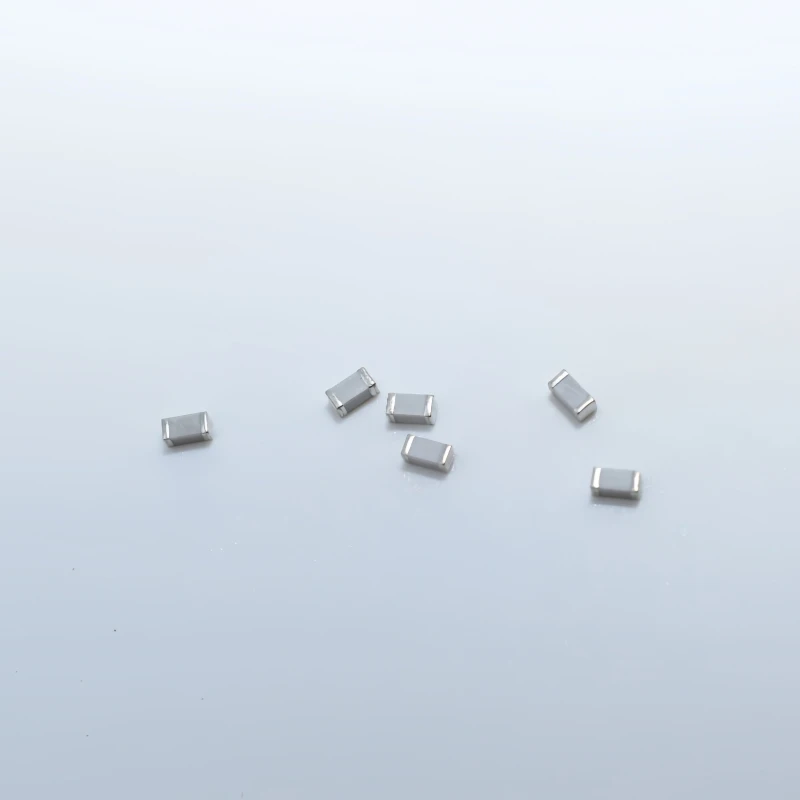 100Pcs/Lot 1206 33NF 50V 333J 0.033UF ±5% NPO COG SMD Chip RF Wireless capacitor,Low temperature drift GRM3195C1H333JA01D