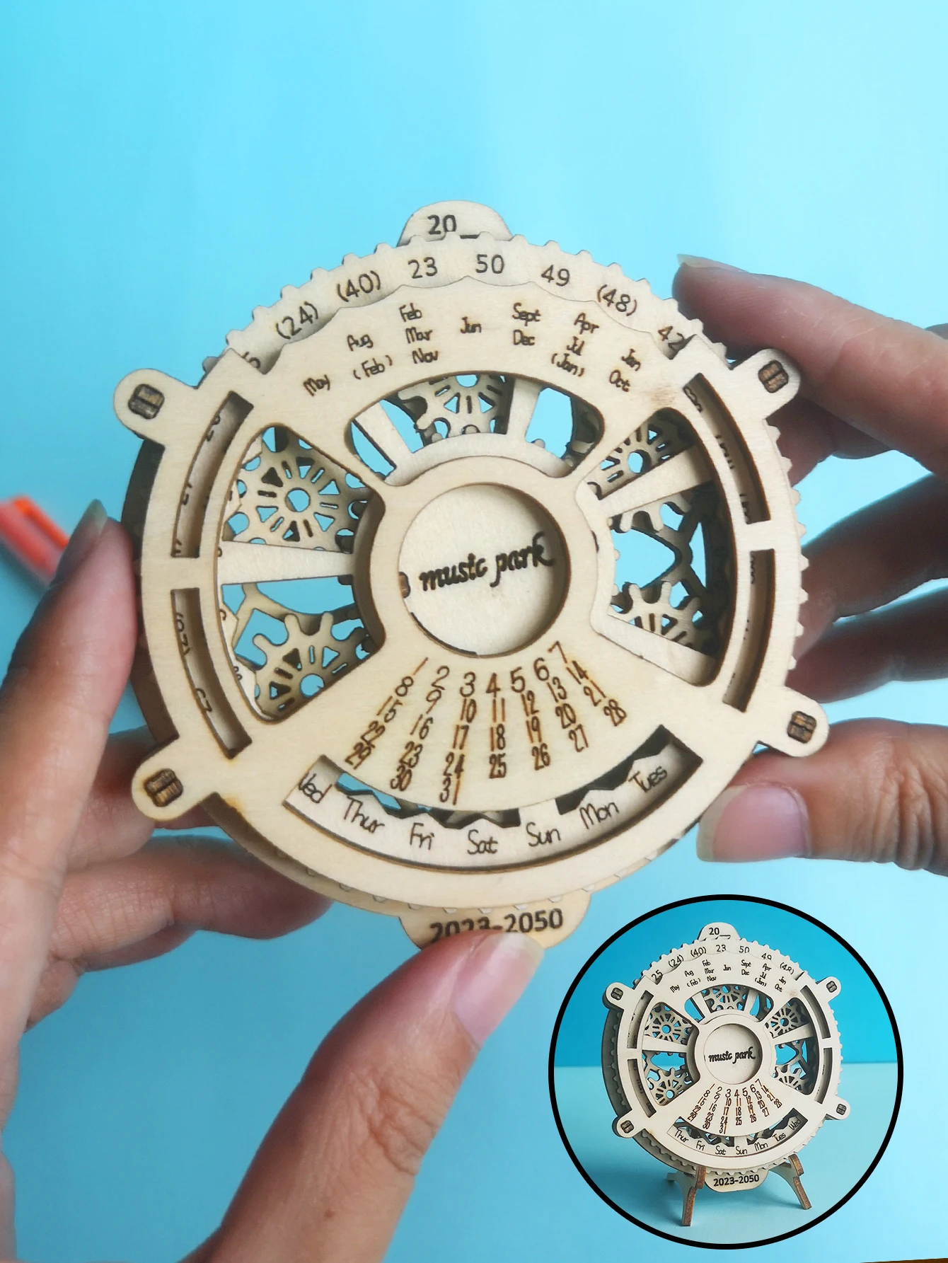 3D Wooden Puzzle Perpetual 3D Wooden Puzzle Calendar Mechanical Gears Toy Building Set Brain Teaser Games Engineering Toys model