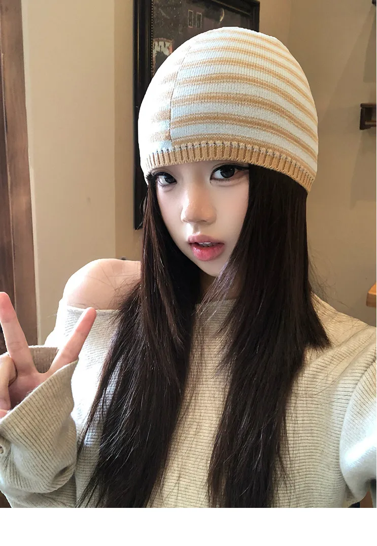 Koreanische Mode Farblich Abgestimmte Gestreifte Strickmützen für Frauen Frühling und Herbst Lässige Vielseitige Literarische Beanies – Detail 7