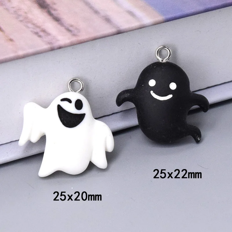 10pcs Kawaii Black White Ghost Resin Charms Lovely Hallowmas Earring Keychain Pendant DIY Jewelry Make