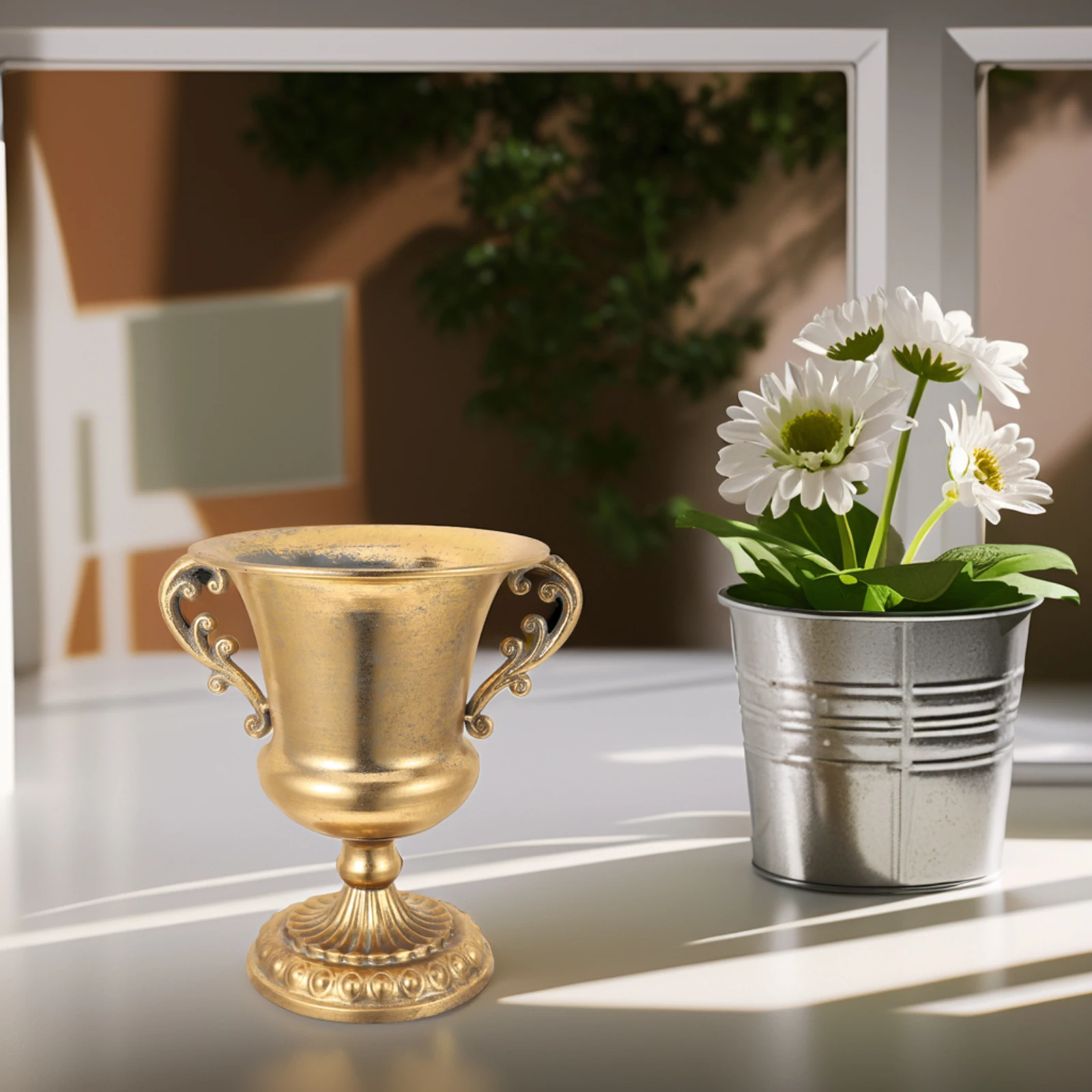 

1pcs European Flower Pot Vintage Metal Vase For Home Decor Garden Plant Holder Retro Planter Wedding Party Succulents