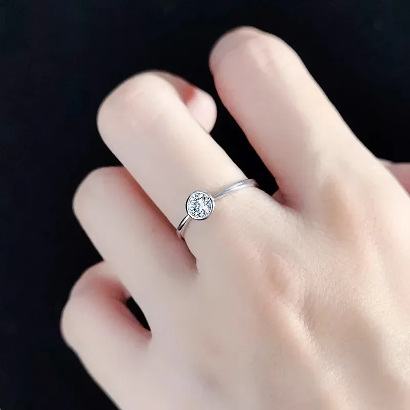 Ins Style 0.3 Carat Moissanite Simplicity Ring for Women Diamond Rings, Pt950 Platinum Wedding Sparkling Rings Fine Jewelry Gift