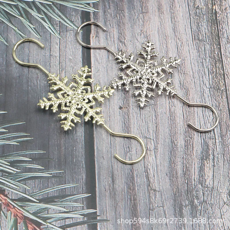 

10pcs Christmas Theme Gold and Silver Color Snowflake Hook Home Decor Xmas Tree Ornaments New Year Party Celebration Gift