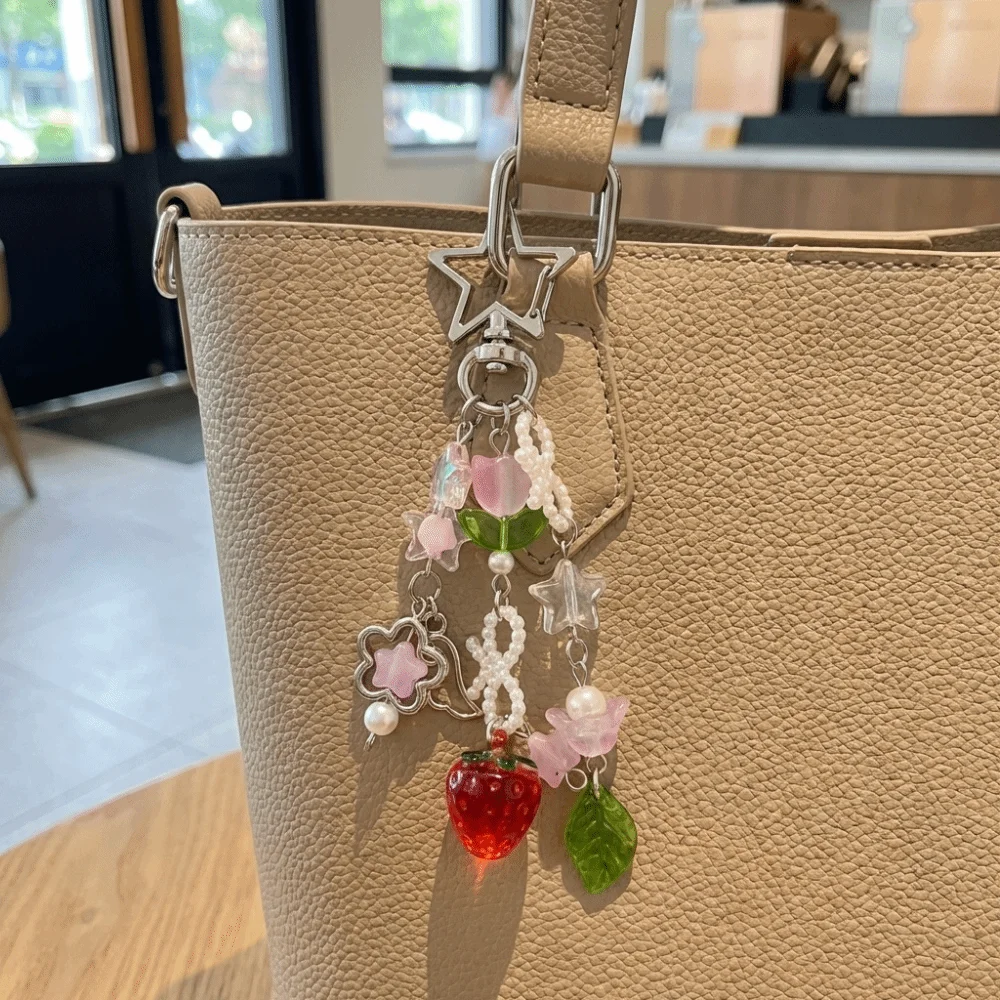 Cool Sweet Beaded Phone Chain Cute Flower Strawberry Design Bag Charm Tassel Acrylic Handbag Keychain Y2K Style