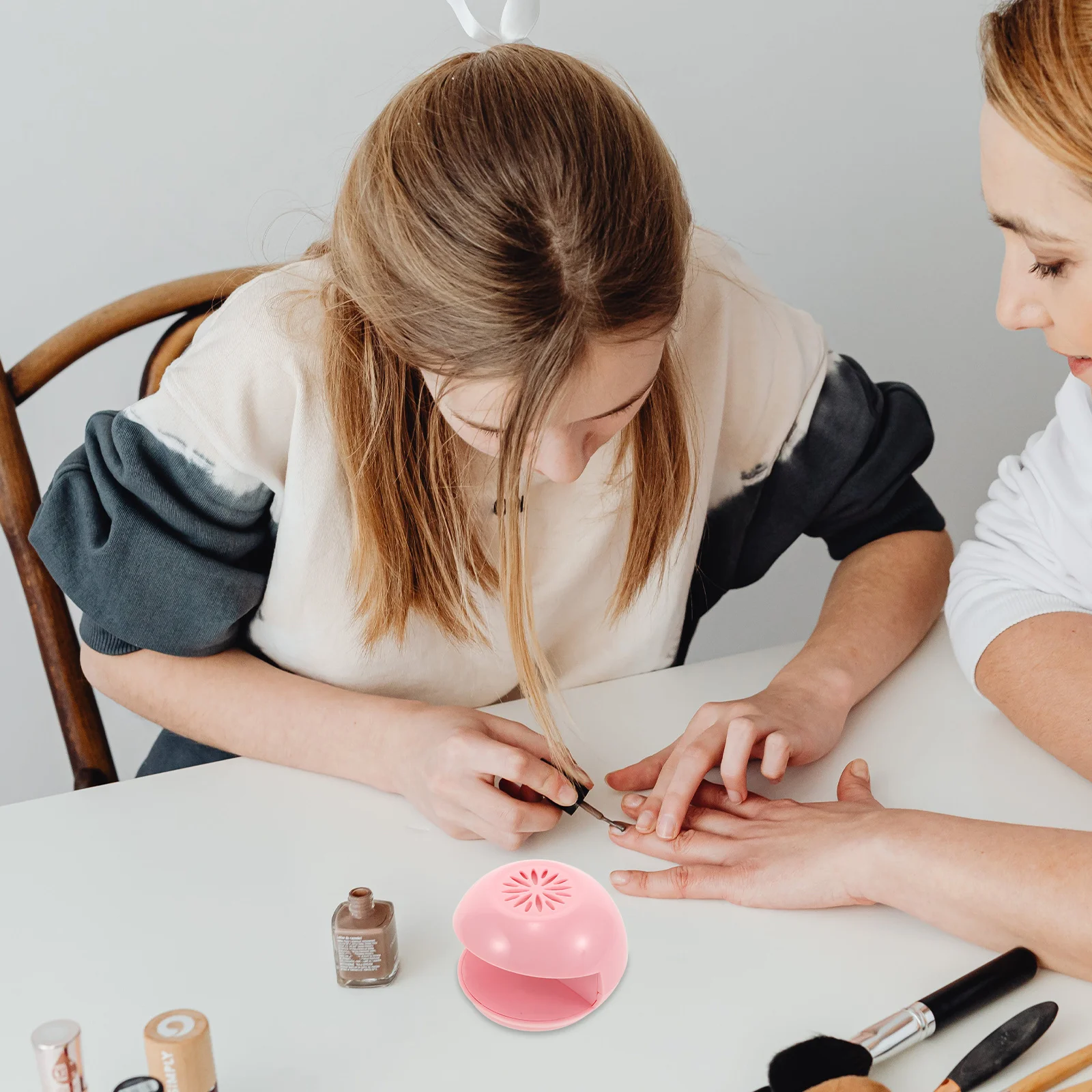 1 szt. Mini Suszarka z Dotykowym Czujnikiem Automatycznego Włączania/Wyłączania Wentylatora do Salonu Manicure, Sztuki Paznokci, Szybkie Suszenie, Ekologiczny Plastik, do Paznokci