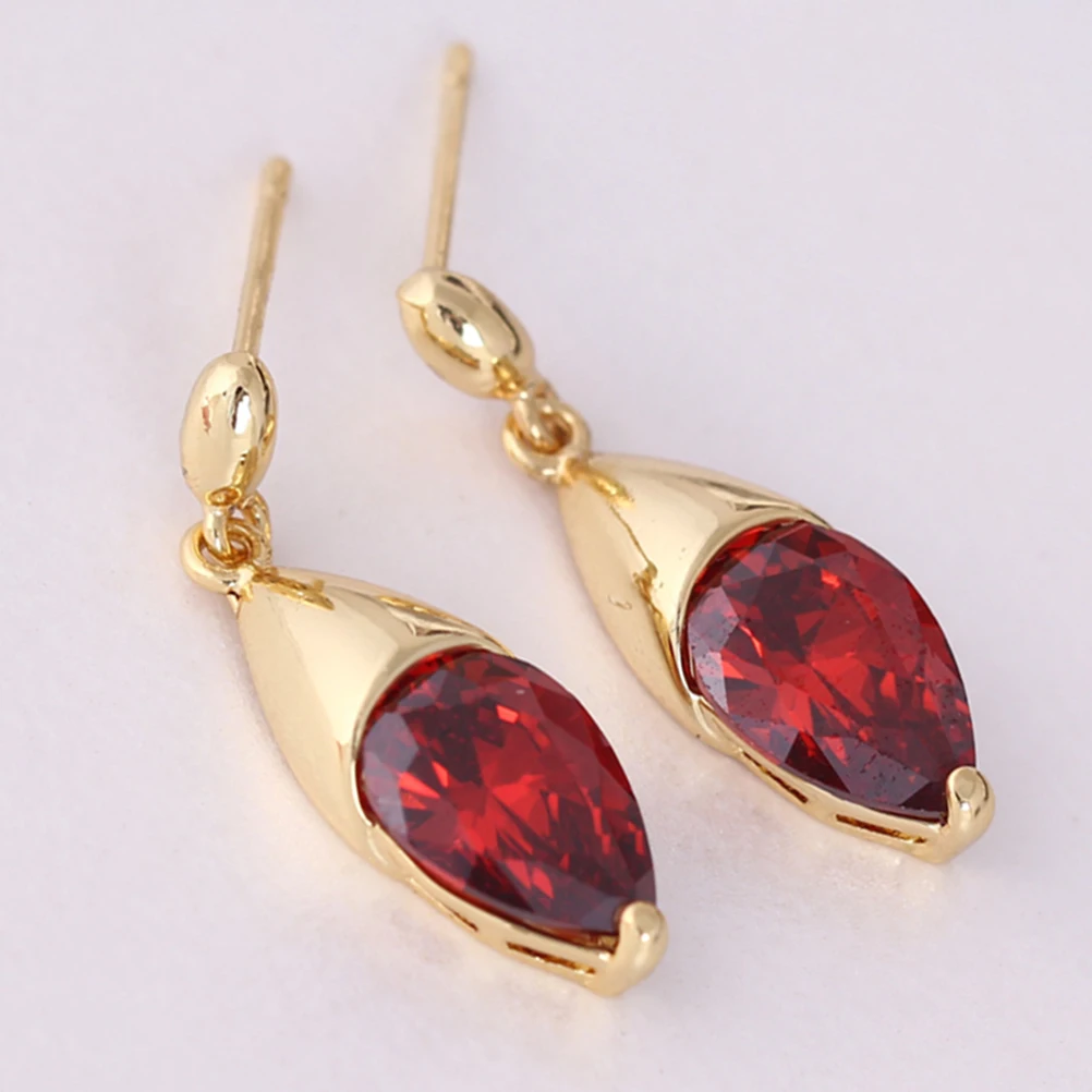 

1 Pair Women Zircon Earrings Micro-inlay Hanging Shape Diamond Ear Rings Jewelry Decor Gift for Girl Lady (Red)