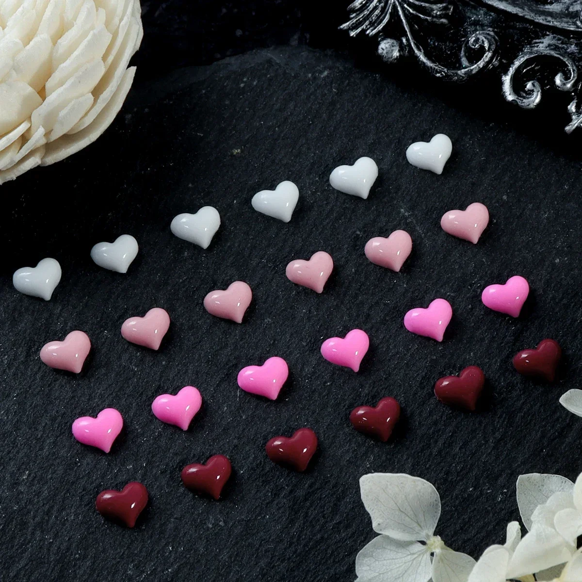 50pcs Pink Love Heart Nail Charms Dark Red Heart-shaped Cute Sweet Resin Decoration DIY Nail Parts Stylist Supplies