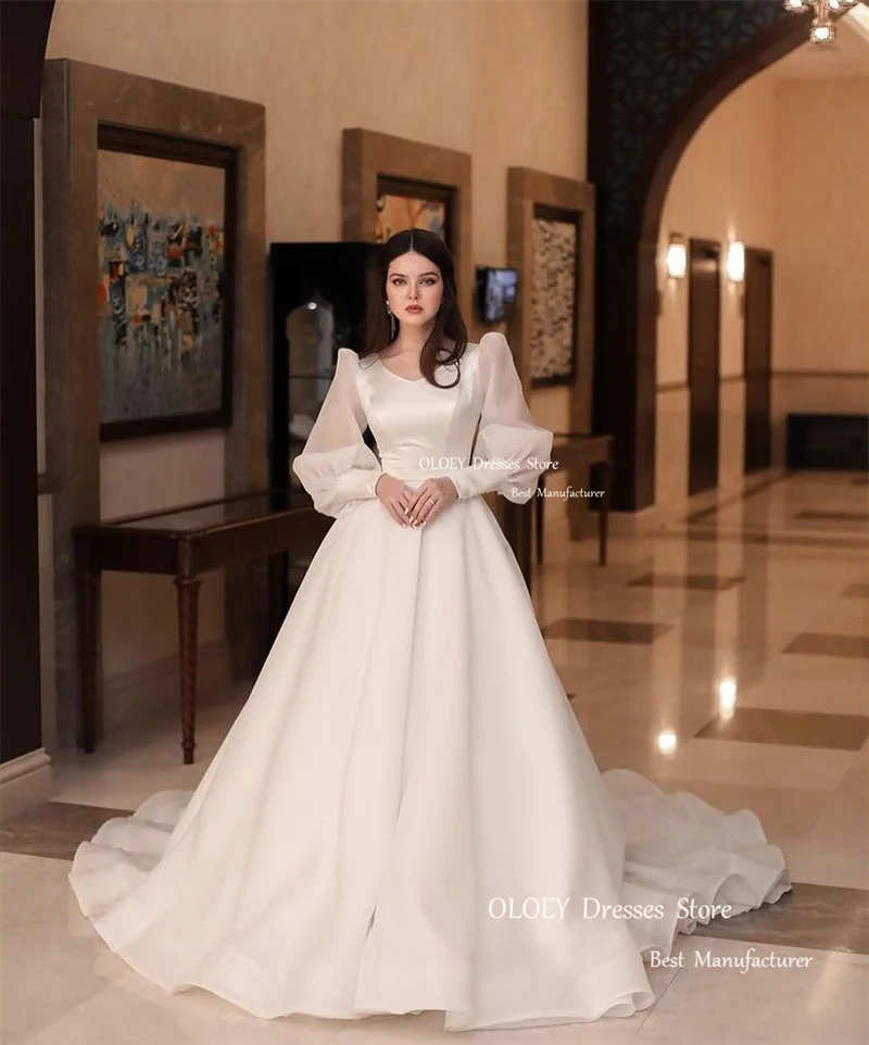 OLOEY Modest Simple A Line Wedding Dresses Classic Long Sleeves Buttons V Neck Satin Dubai Arabic Bridal Gowns Robe de mariage