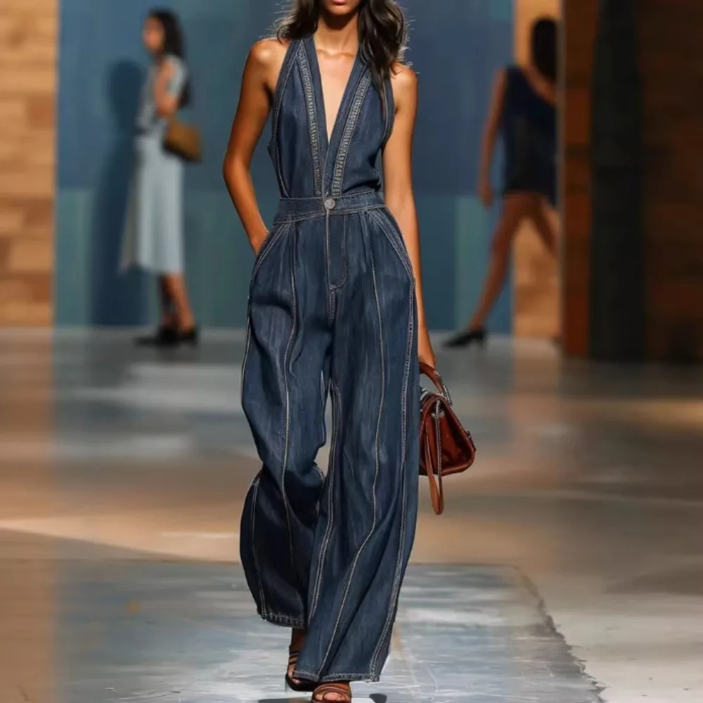 

Women's Faux Denim Halter Neck Jumpsuit Deep V-Neck Sleeveless High Waist Wide Leg Casual Streetwear Romper with Pockets