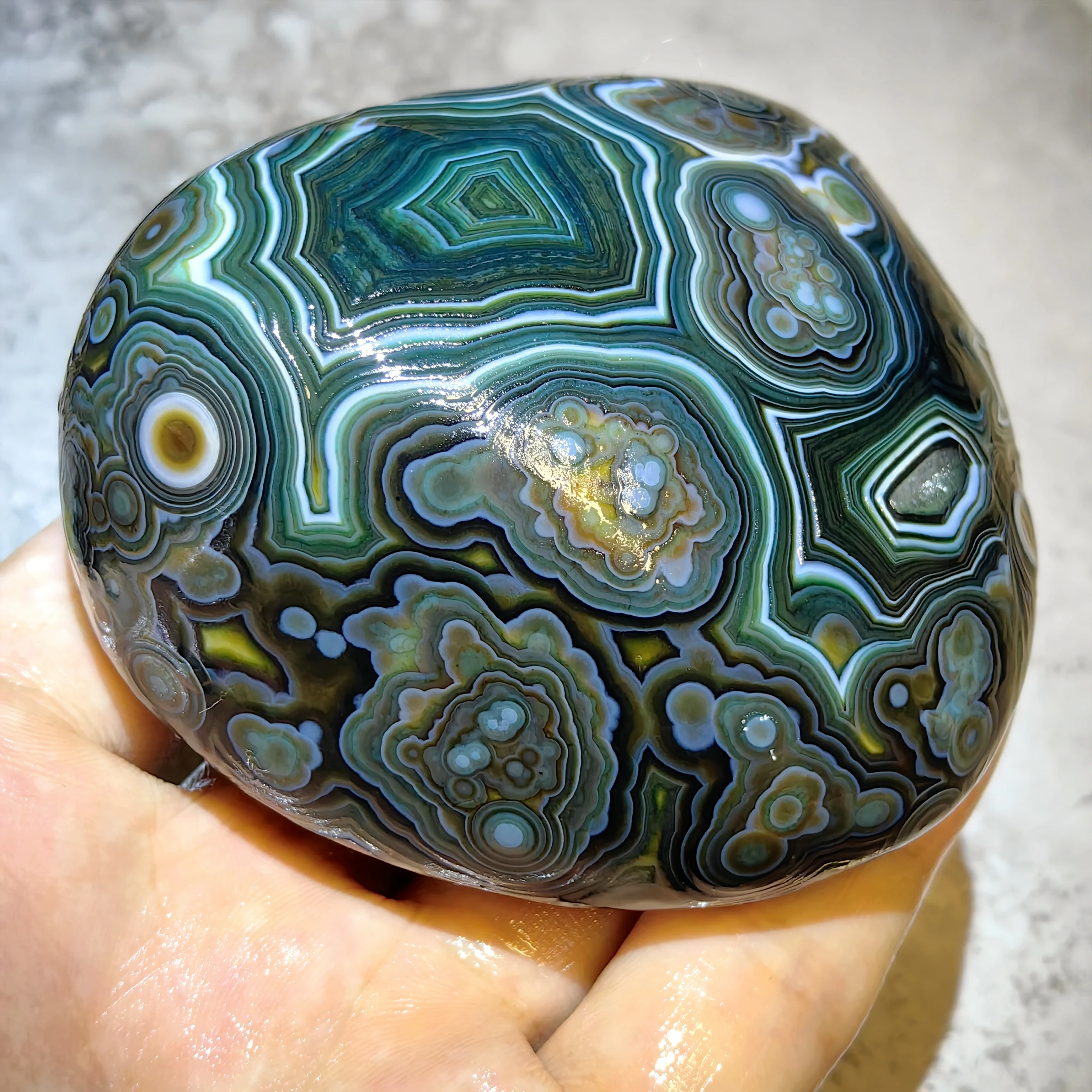 Dark Gobi Agate 