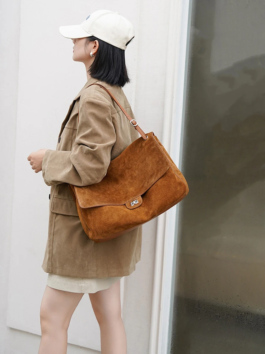 Thumbnail 3 - #52 Best Leather Shoulder Bags to Buy In 2026