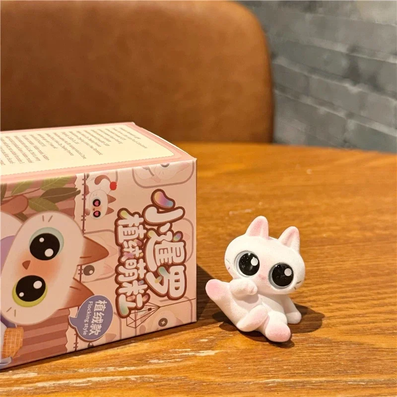 Niedliche kleine siamesische Plüsch-Blindbox-Figuren, kreative modische periphere Desktop-Dekorationsartikel, Überraschungsgeschenke für Mädchen