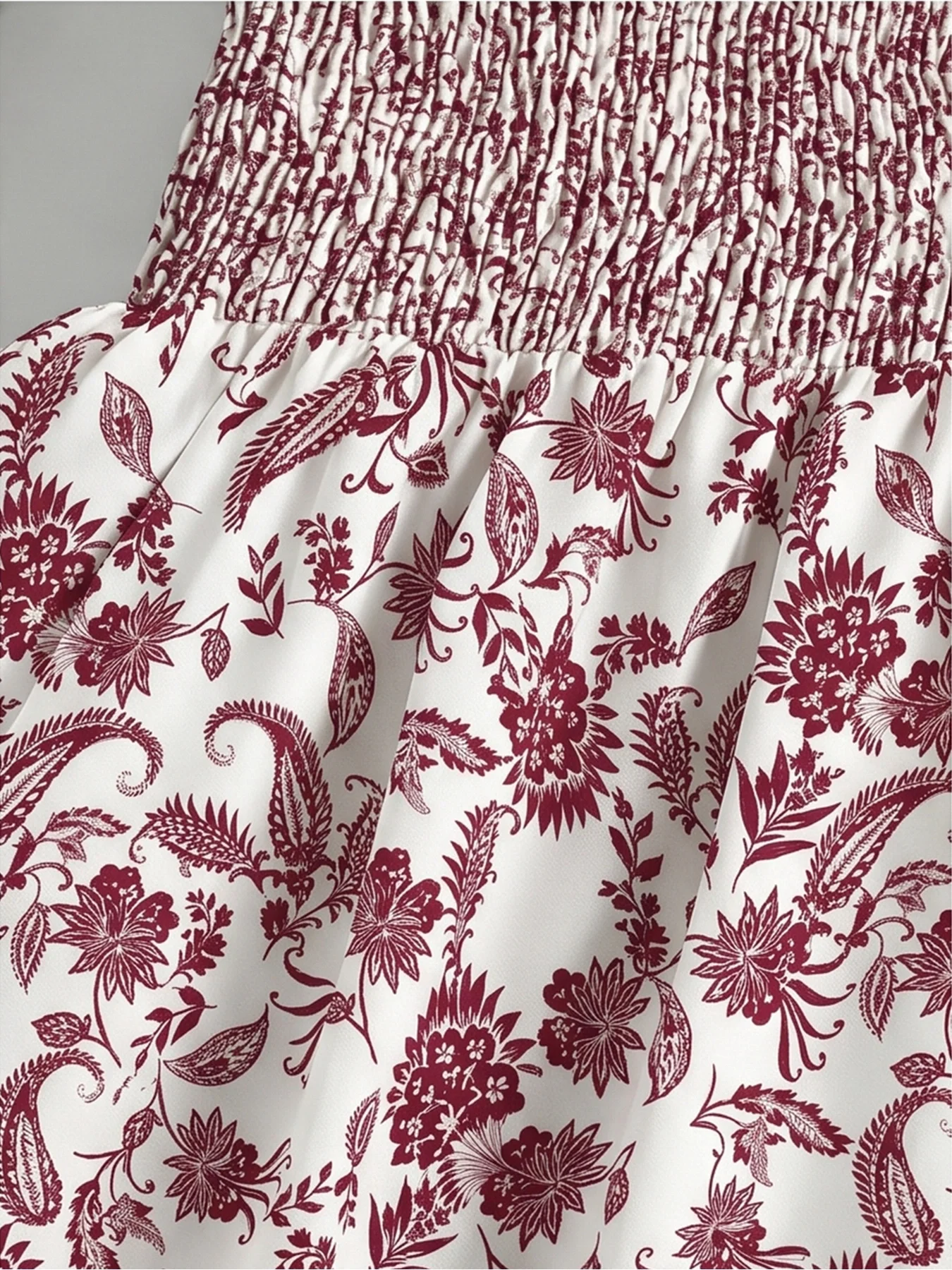 Lässiges Kleid mit Blattmuster, quadratischem Kragen, lockerer Passform, kurzen Ärmeln und tailliertem, langem Rock für Kinder und Frauen. – Detail 9