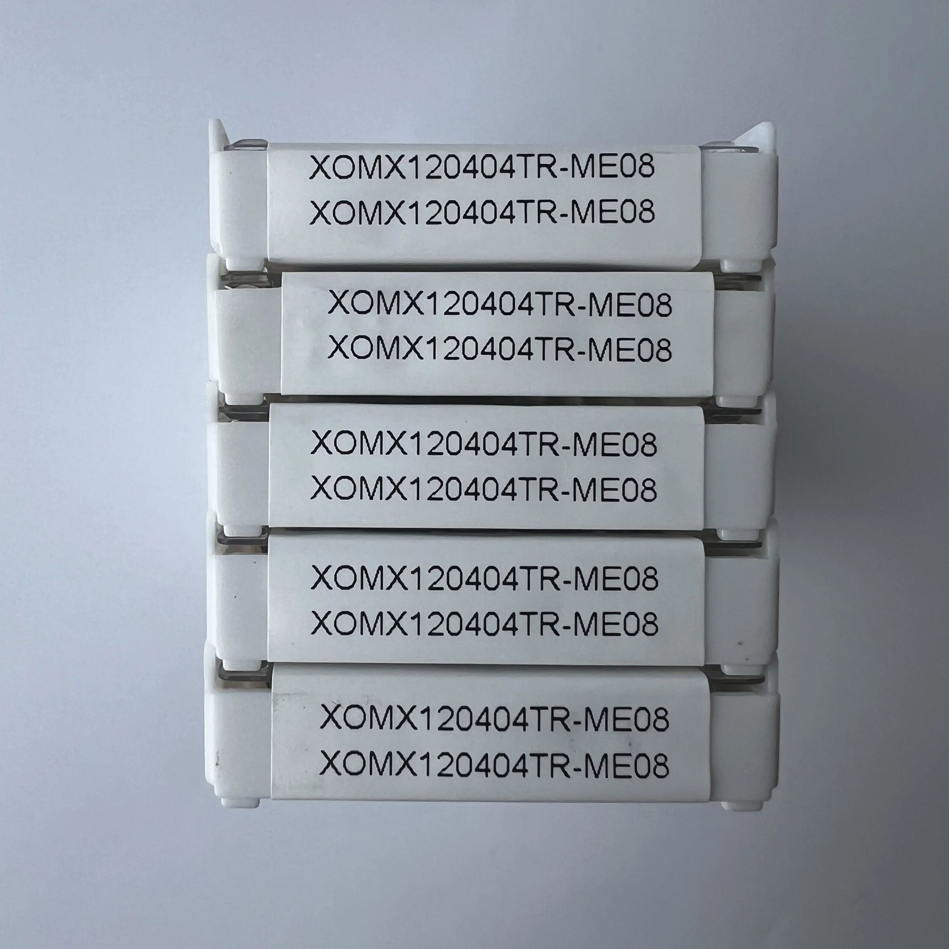 

XOMX120404TR-ME08 F40M CNC blade Chip Breaker Insert