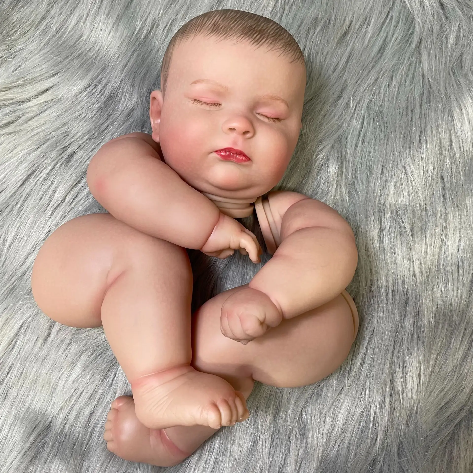 

20/24-дюймовая окрашенная кукла-рерорт с закрытым глазом, 3D-форма, реалистичная детская форма