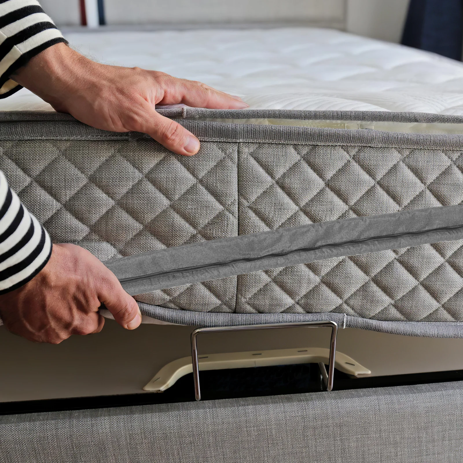 

L Shaped Mattress Gap Filler High Density Sponge Wedge Soft Bed Crack Extender Dorm Couch Headboard Seam Gap Barrier