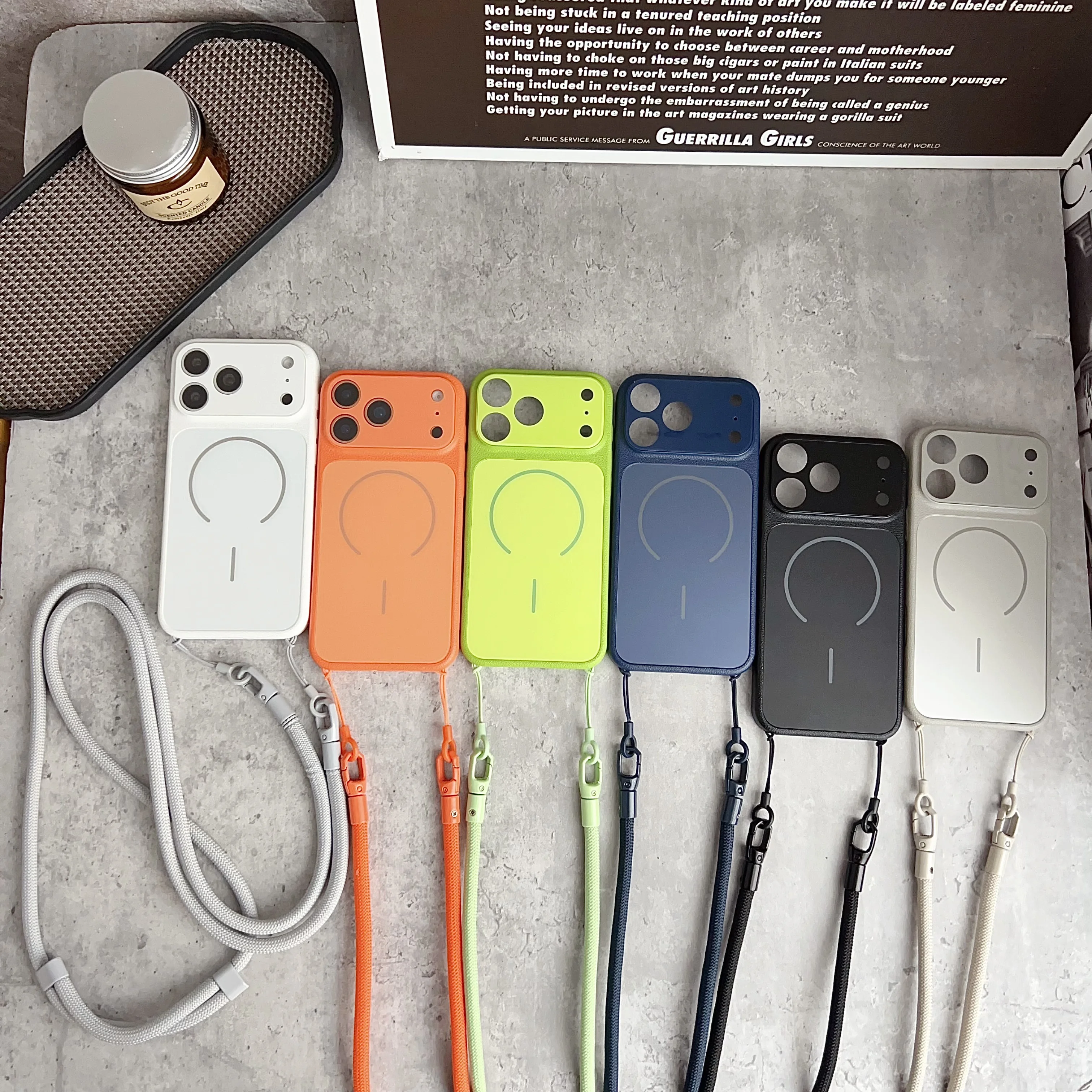 Capa com Alça Transversal de Cordão e Textura de Couro para iPhone Air 17 16 15 14 Pro Max com Carregamento Sem Fio e Película Magnética para Lente