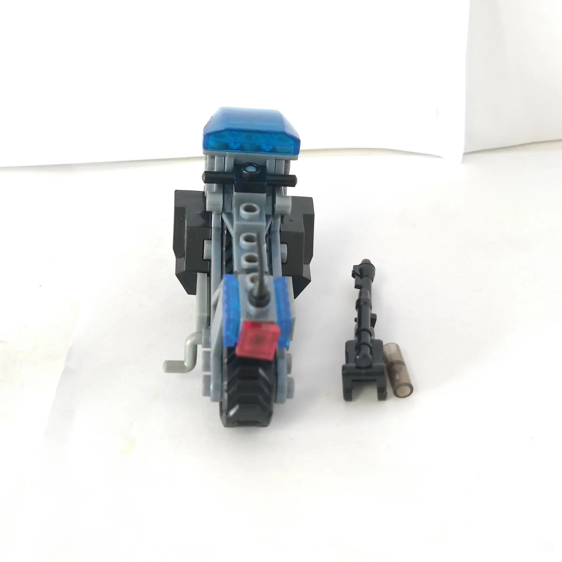 Mega Construx Niedokończony rower oblejowy UNSC z niebieską figurką Spartan i Grunt Loose Mini Action Figure Toy