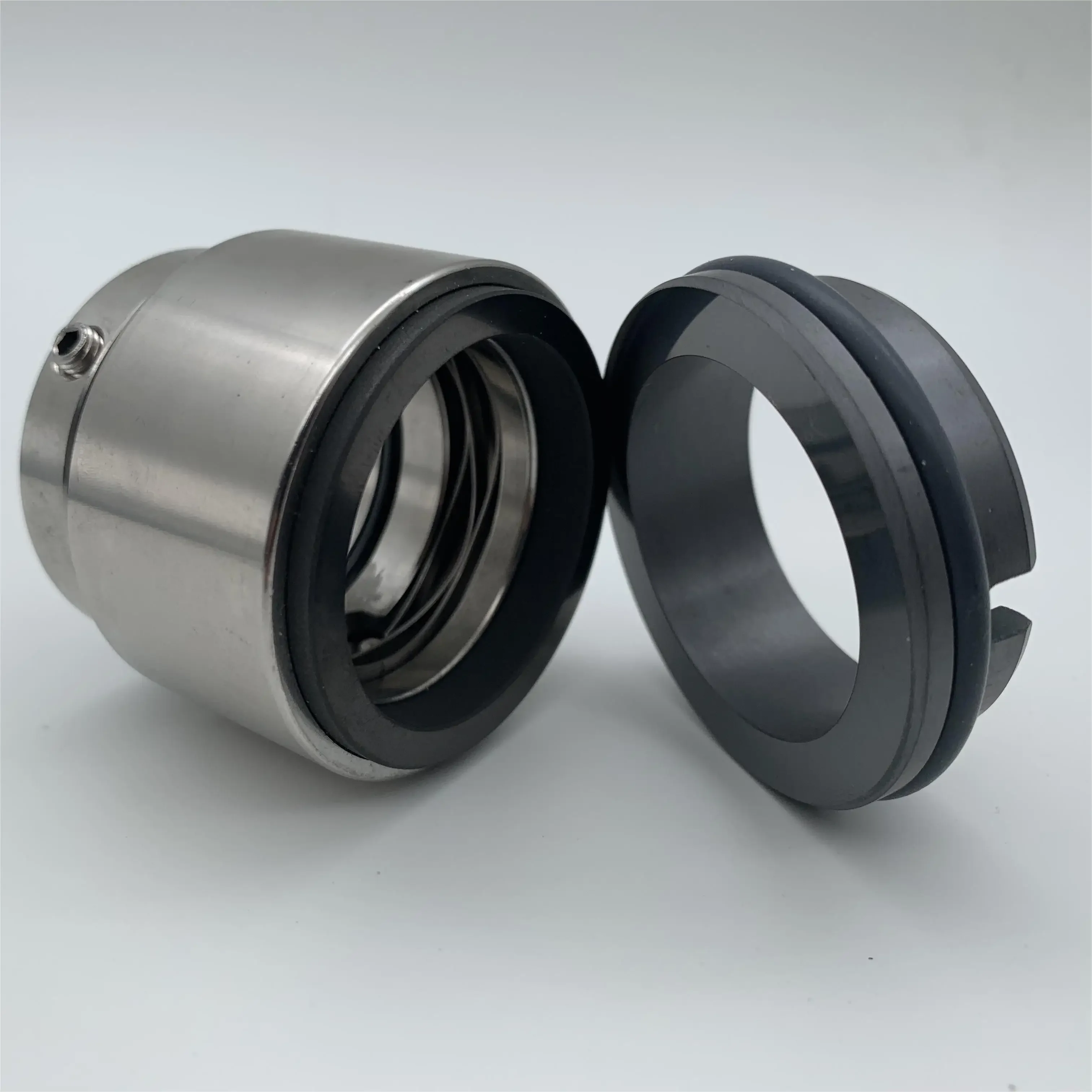 

HJ92N-25 , HJ92N/25-G16 TLANMP Mechanical Seals (Shaft Size:25mm)