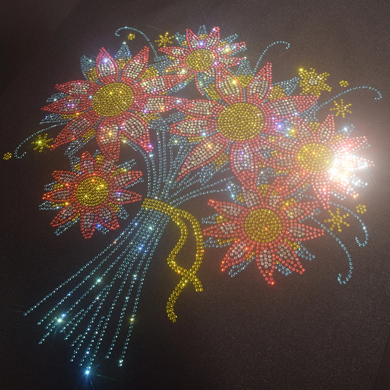 أنماط باقة عباد الشمس الماسية المائية عالية الجودة يتم كيها على البلوزات والقمصان والهوديس والمعاطف وإكسسوارات الملابس