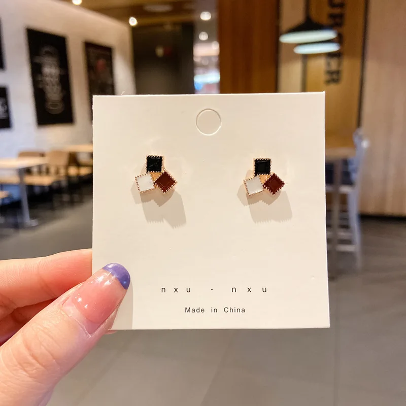 Korean Design Geometry Square Enamel Black Red White Stud Earrings for Women Minimalist Small Ear Jewelry Brincos Wholesale Gift