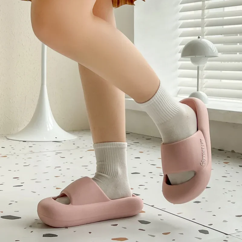 Thick Platform Bathroom Home Slippers Women Fashion Soft Sole EVA Indoor Slides Men Sandals Non-Slip Couple Summer Flip Flops