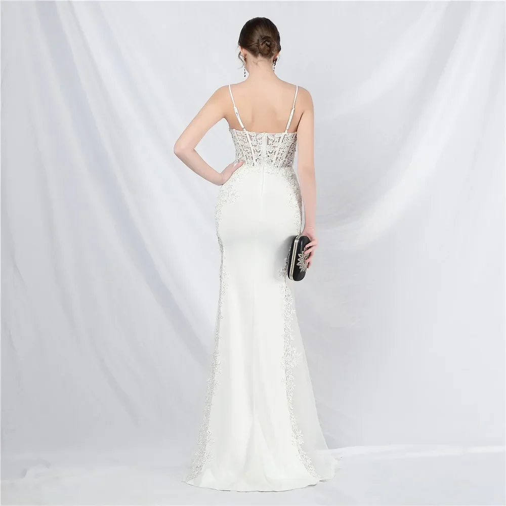 فساتين سهرة بيضاء أنيقة فساتين حفلات رسمية على شكل حرف v بطول الأرض مزينة بوق فساتين حفلة موسيقية مسائية مخصصة