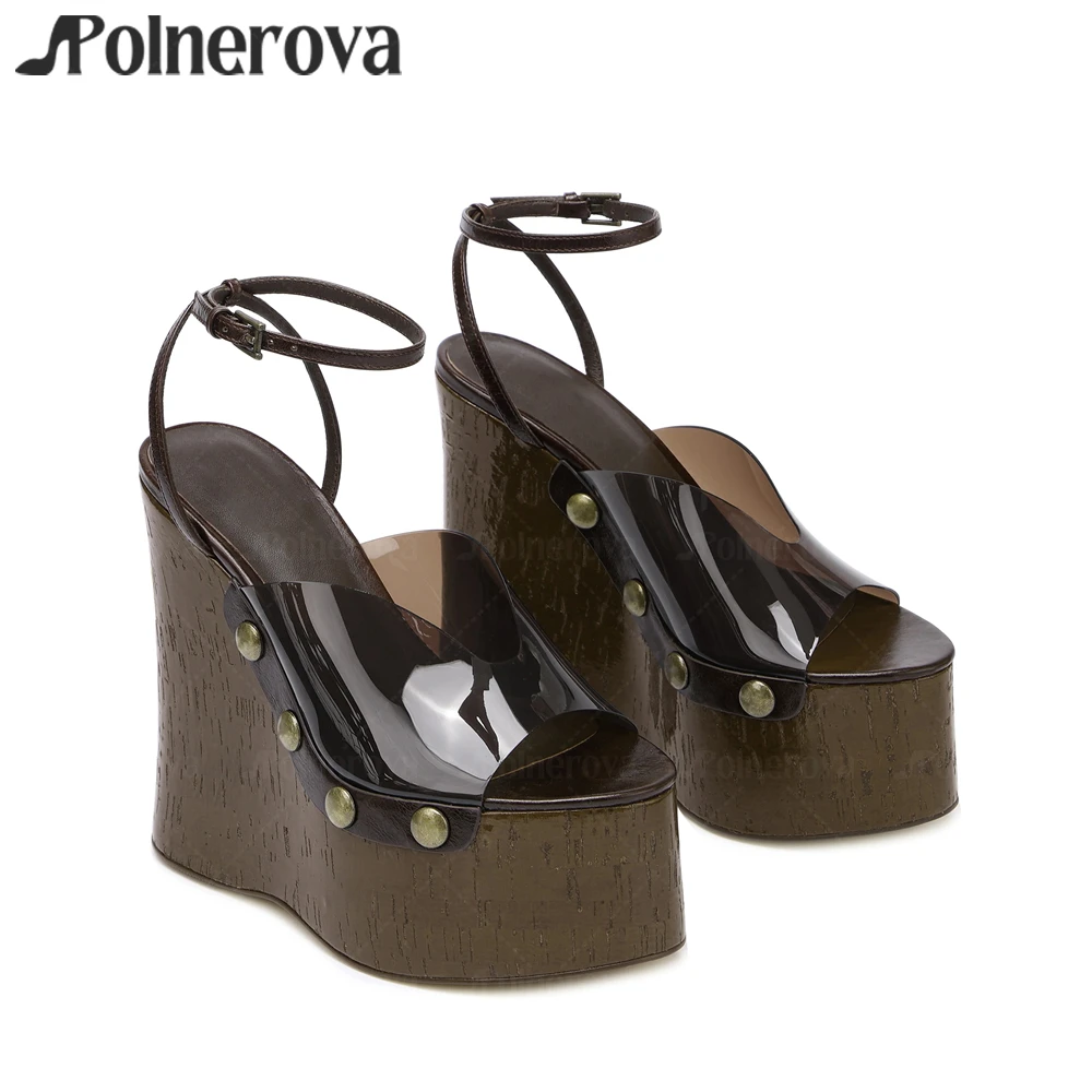 

Пробковые сабо на танкетке, летние туфли на платформе, роскошные дизайнерские сандалии с ремешками, сабо с открытым носком и металлическими заклепками, модные стильные сетчатые сандалии