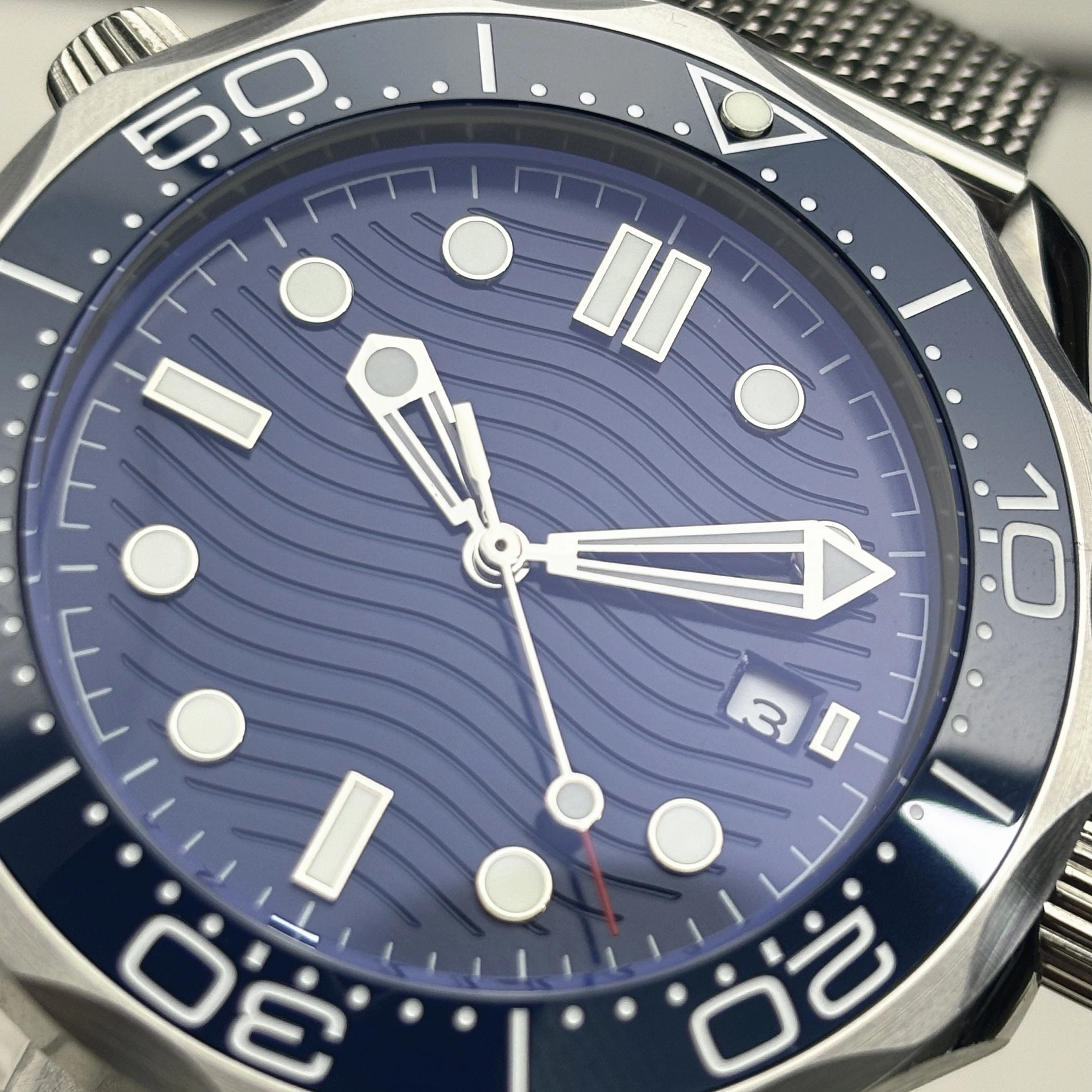 Orologio da Uomo 2025 NUOVO co - Luxury Watch Omega recensione e prezzo