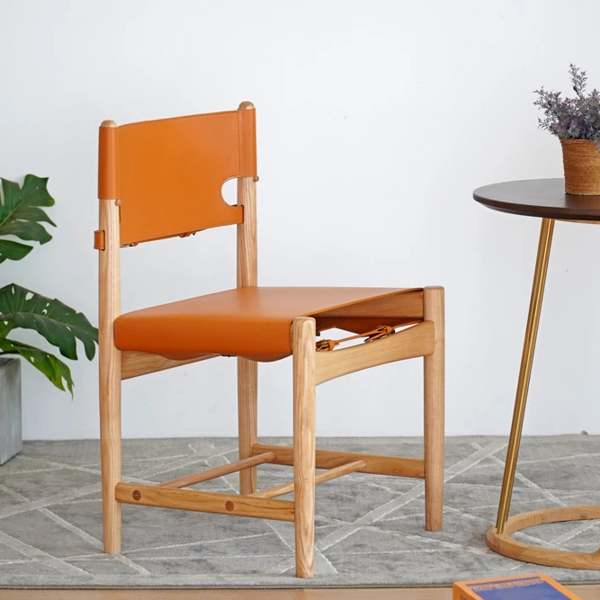 Spain Hot-Selling Nordic Saddle Leather Leisure Chair Popular Modern Dining Chair Living Room Design Restaurant Dining Wooden Ch