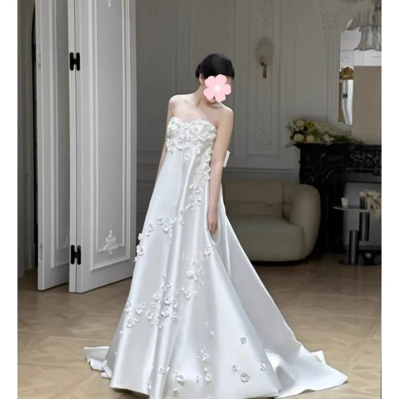 Witte Luxe Trouwjurken Vrouw Een Lijn 3D Bloemen Mouwloze Bruidsjurken Strapless Prinses Formele Party estidos De Noche