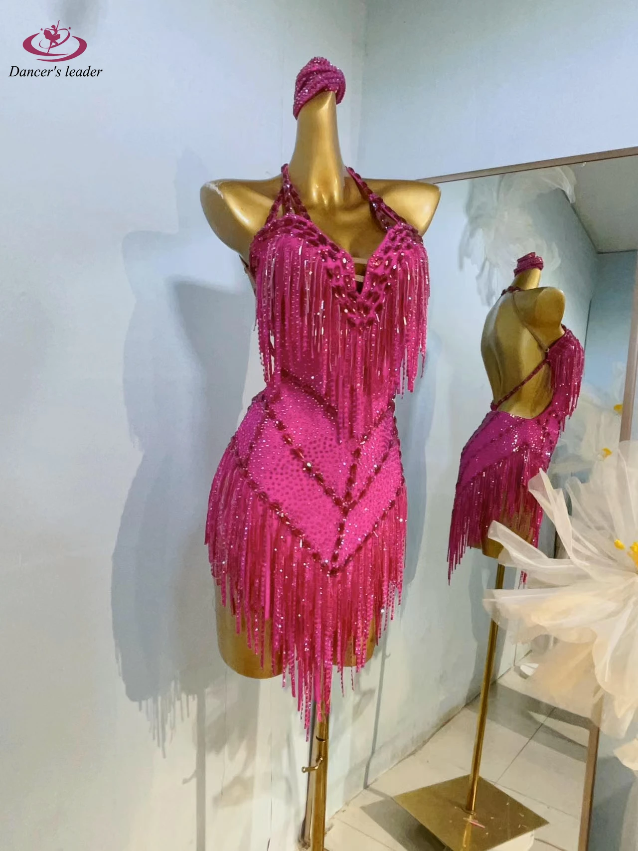 زي الرقص اللاتيني حجر الراين المرأة الراقية مخصص روز الأحمر الأحجار الكريمة شرابة فستان أداء السامبا