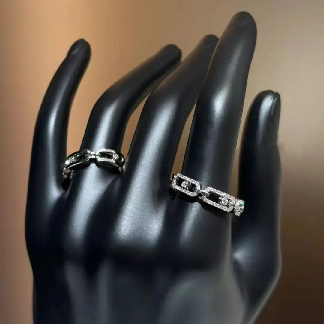 

Роскошные ювелирные изделия Полое кольцо из чистого серебра S925, кольцо с динамическим бриллиантом, праздничный подарок, модный женский подарок, обручальное кольцо