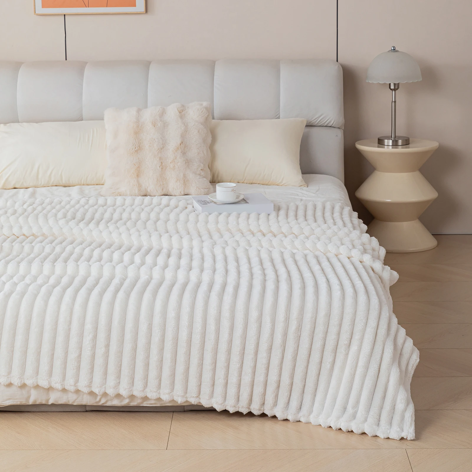 1-teilige Flanelldecke, bequeme und warme Sofadecke, ultraweiche gestreifte Nickerchendecke, geeignet für Schlafzimmer und Schlafsaal – Detail 6