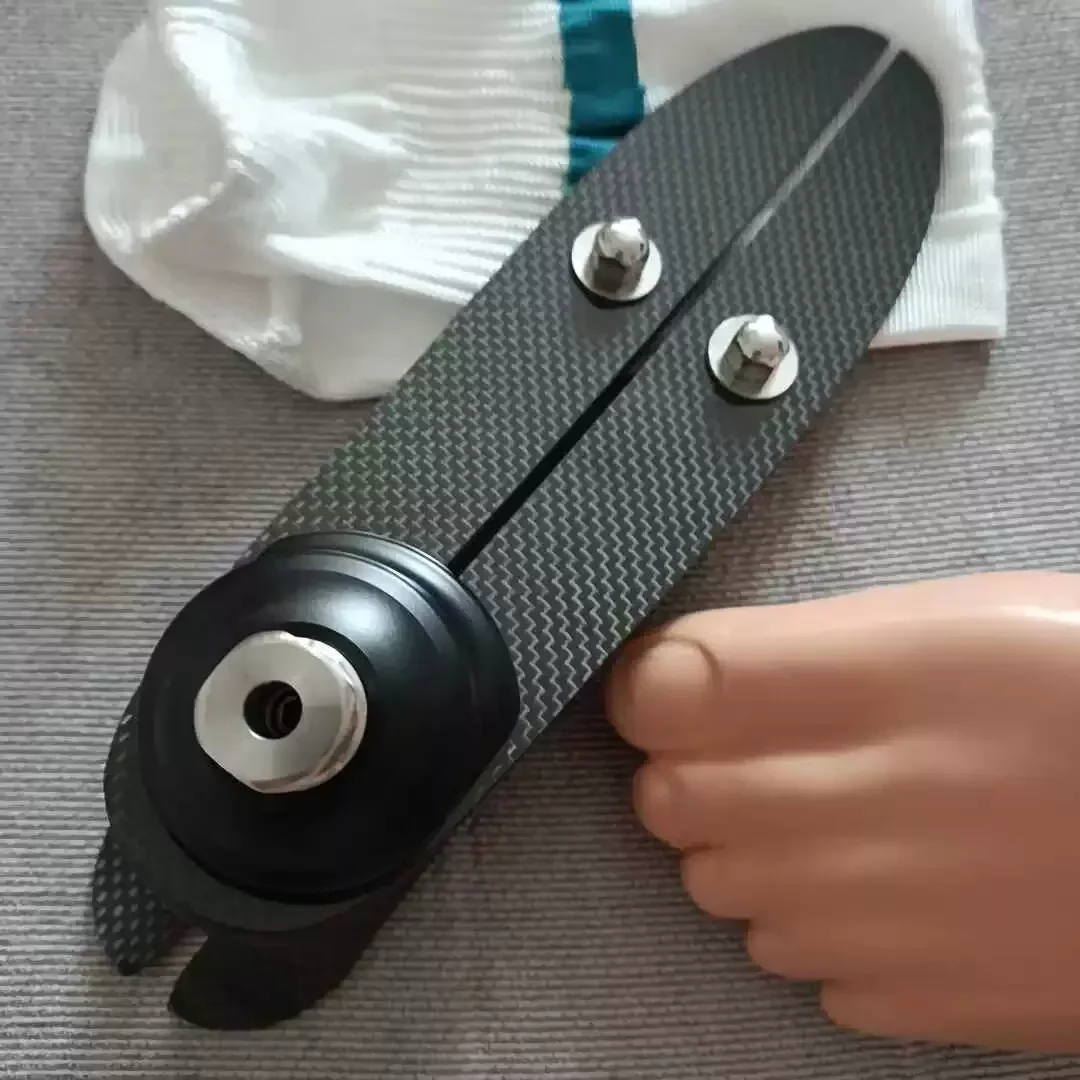Carbon Fiber Footplate Prostheses: Low Ankle Prosthetic Feet, Stainless Steel Joints, Carbon Fiber Feet, 22-27cm Prosthetic Feet