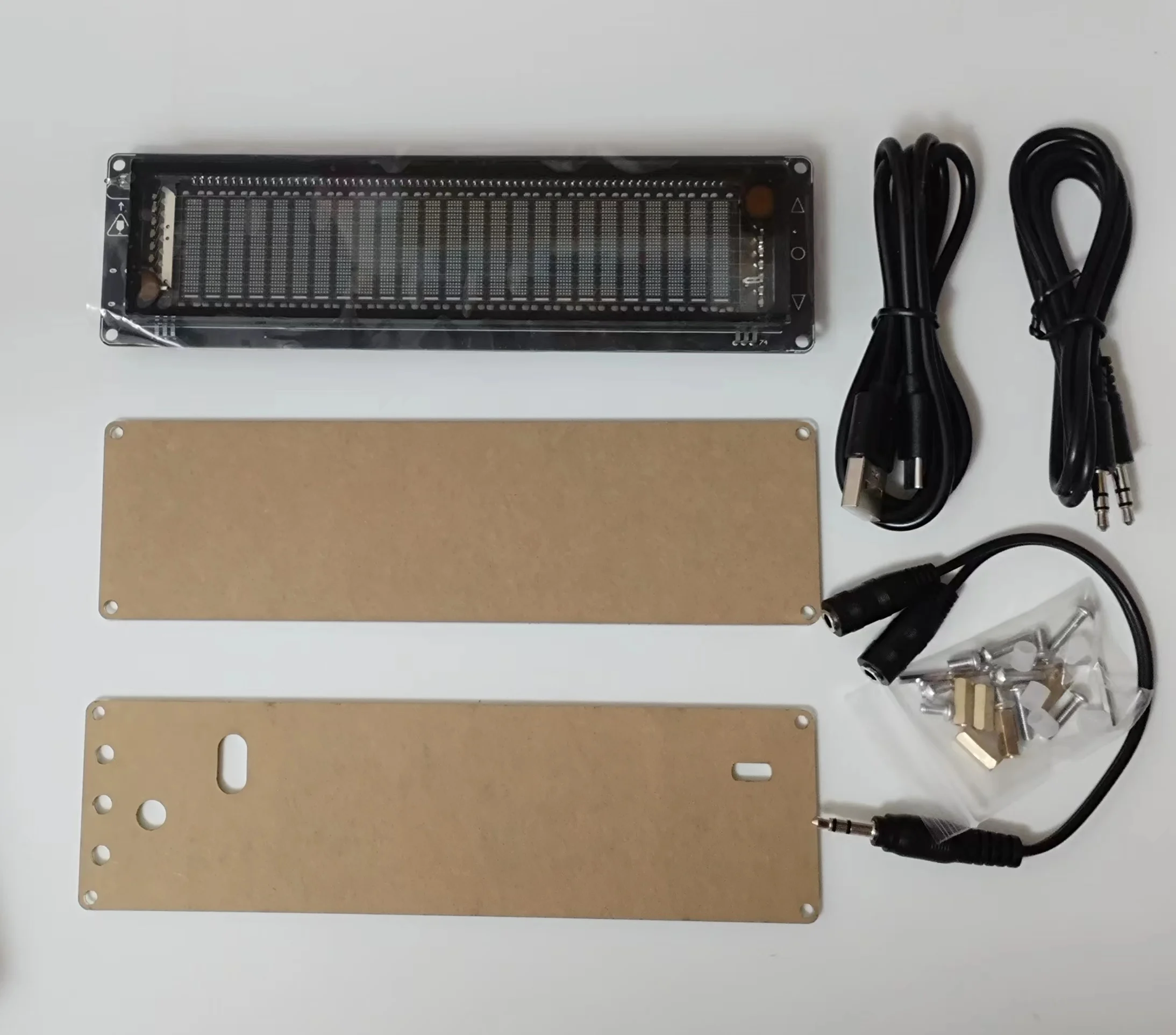 Stereo MIC Music Audio Spectrum 15 Level Indicator VU Meter Pickup Rhythm Light Amplifier Atmosphere Lamps AK2515