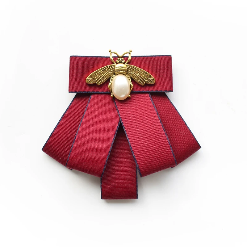 Koreanische Stoff Fliege Broschen Frauen Anzug Hemd Kragen Perle Kristall Beee Revers Pins Casual Britischen Stil Krawatten männer Schmuck – Detail 2