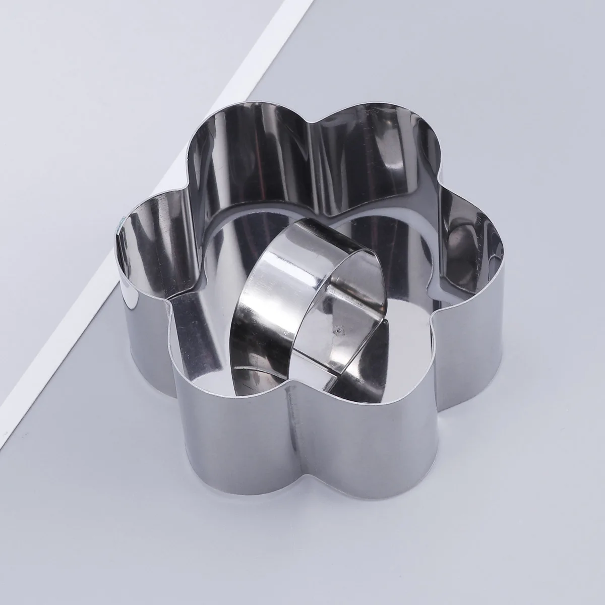 

2 Pcs Baking Mold for Bakeware Cake Molds Chocolate Decorating Moulds Fondant Flower Biscuit