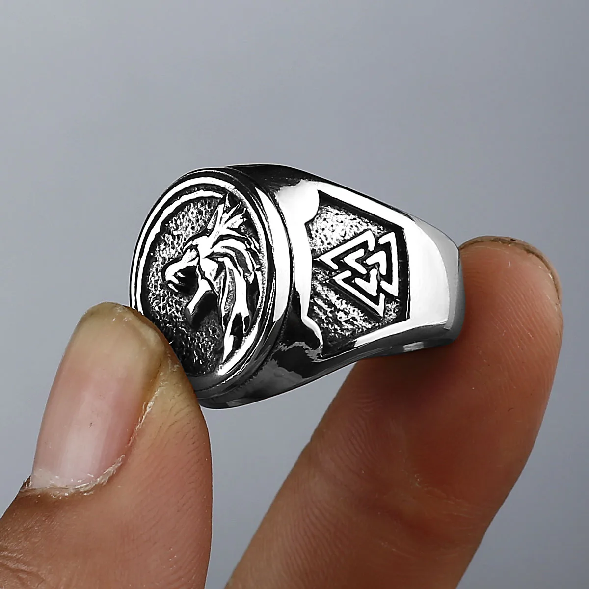 Viking Valknut Rune Wolf Head Ring Men's Fashion Personality Animal Stainless Steel Finger Ring Biker Party Club Jewelry Gift