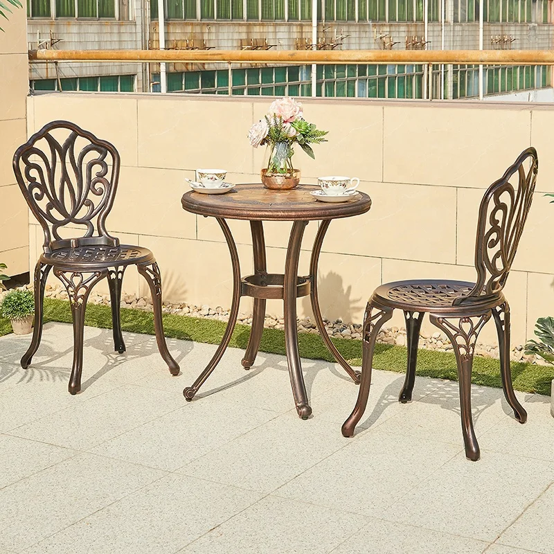 Ensemble de table basse en fonte d'aluminium durable pour villa, chaises de table carrées, balcon extérieur, bistrot français, 2 hypothèques