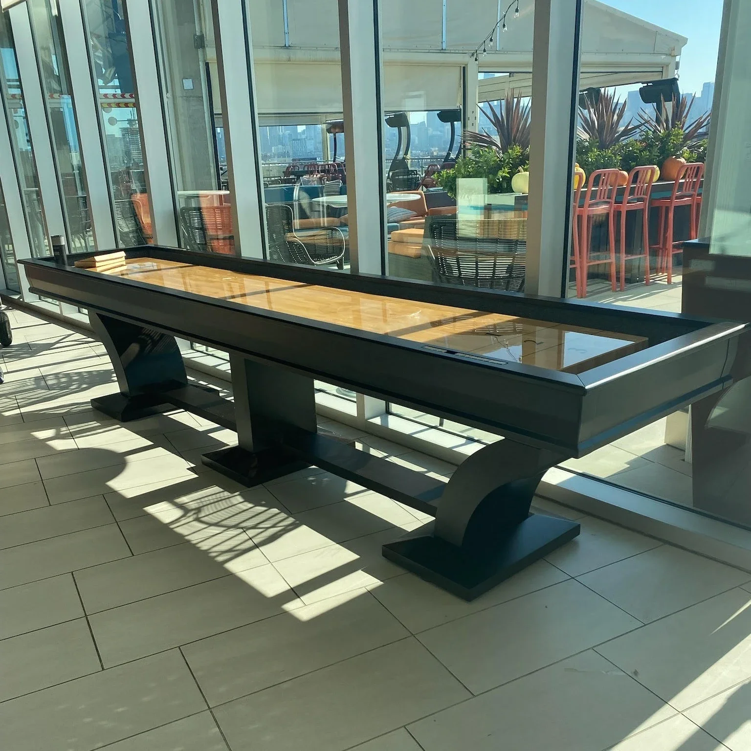 

Деревянная настольная игра шаффлборд: классическая настольная игра, стол для шаффлборда и керлинга 2-в-1