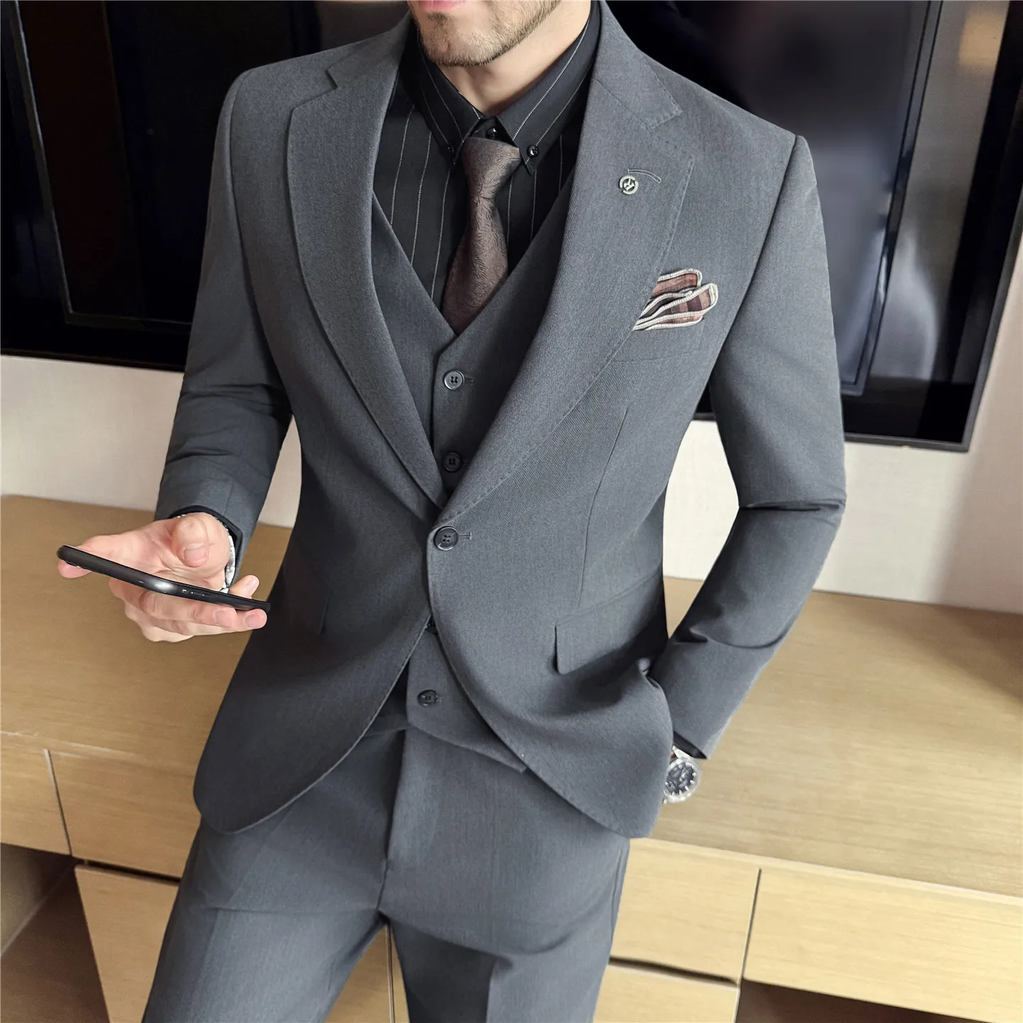 

Осенне-зимний однотонный костюм, мужской комплект из 3 предметов (куртка + жилет + брюки), свадебные костюмы жениха, офисный повседневный деловой костюм