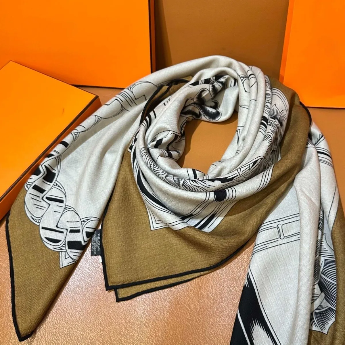 

Autumn and Winter New Square Scarf Women's Printed Silk Cotton Scarf Triangular Scarf Fashionable Versatile Silk Scarf