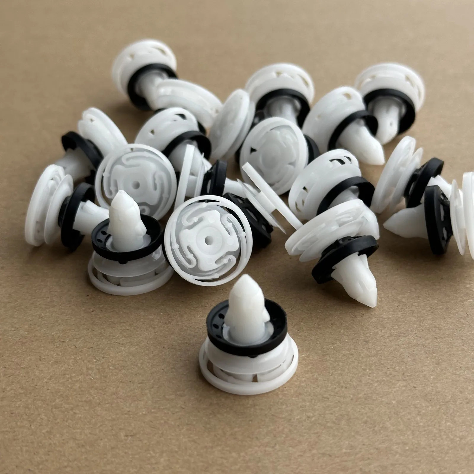 50 PCS FOR JEEP FIAT TRUNK TRIM PANEL PLUGS CLIPS FASTENERS GENUINE PARTS
