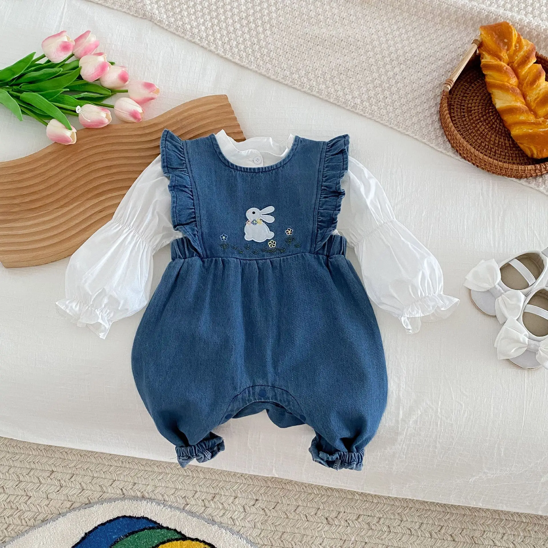 Spring Autumn Baby Girls 2PCS Clothes Set Rabbit Embroidery Denim Flying Sleeve Bodysuit Solid  Shirts Suit Newborn Girl Outfits