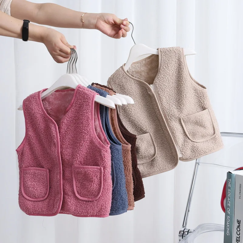 

2023 New Children's Lamb Cashmere Vest Autumn Winter Baby Warm Cotton Vest Boys and Girls Warm Double-sided Cashmere Vest